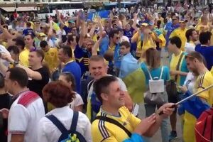 Украинские и польские болельщики в Марселе