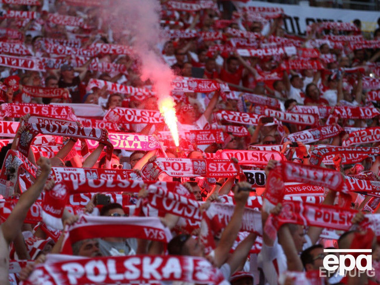 Польша в заключительном матче обыграла Украину