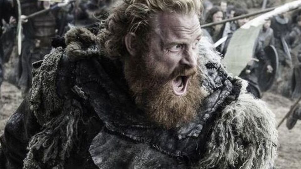 Создатели "Игры престолов" рассказали, как снимали самую успешную серию "Битва бастардов". Видео