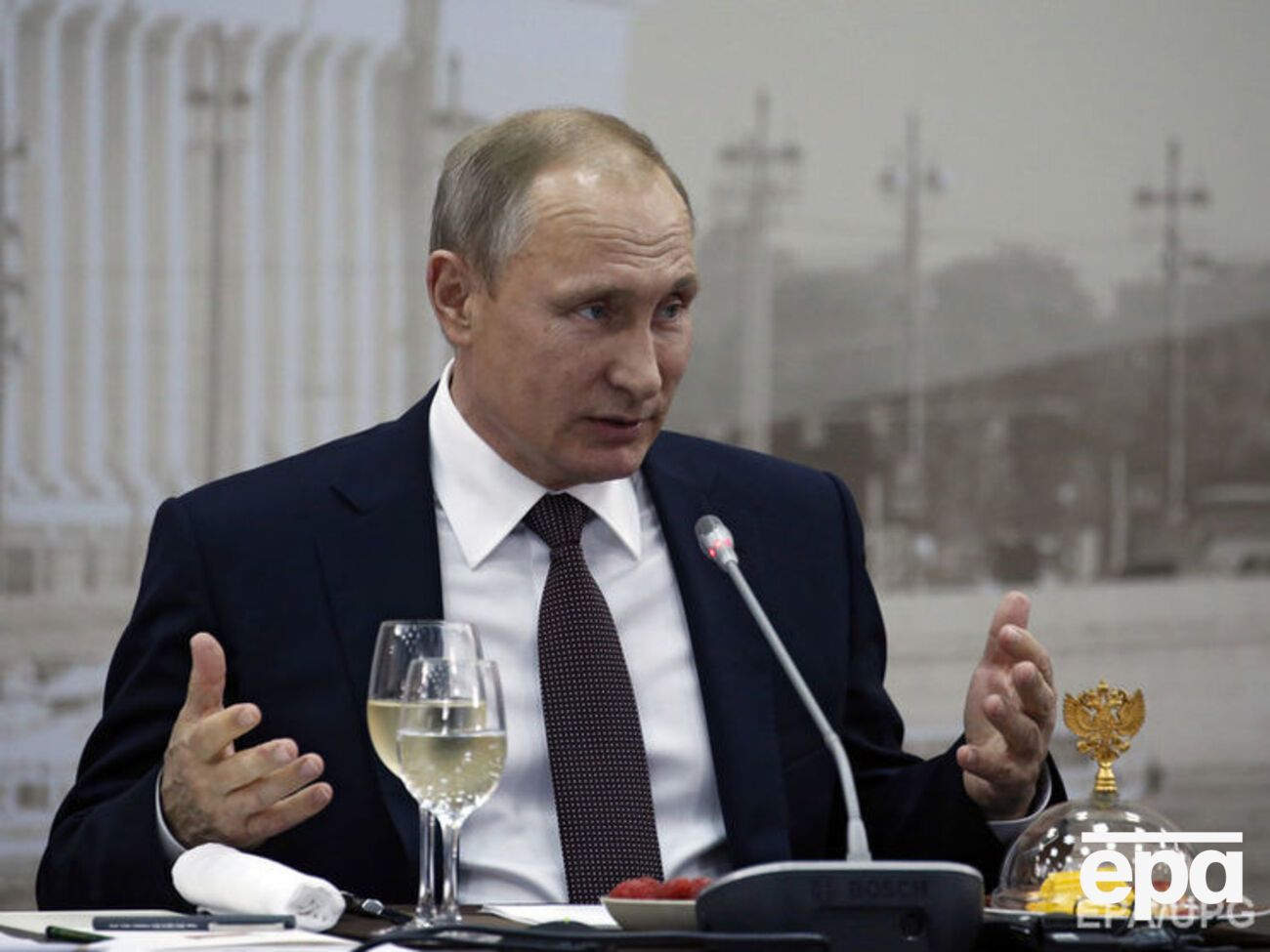 Путин поручил разработать систему телепортации