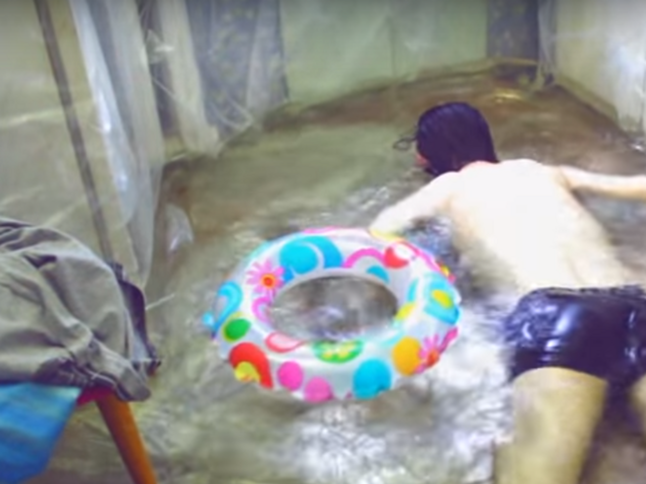 Кадр из ролика