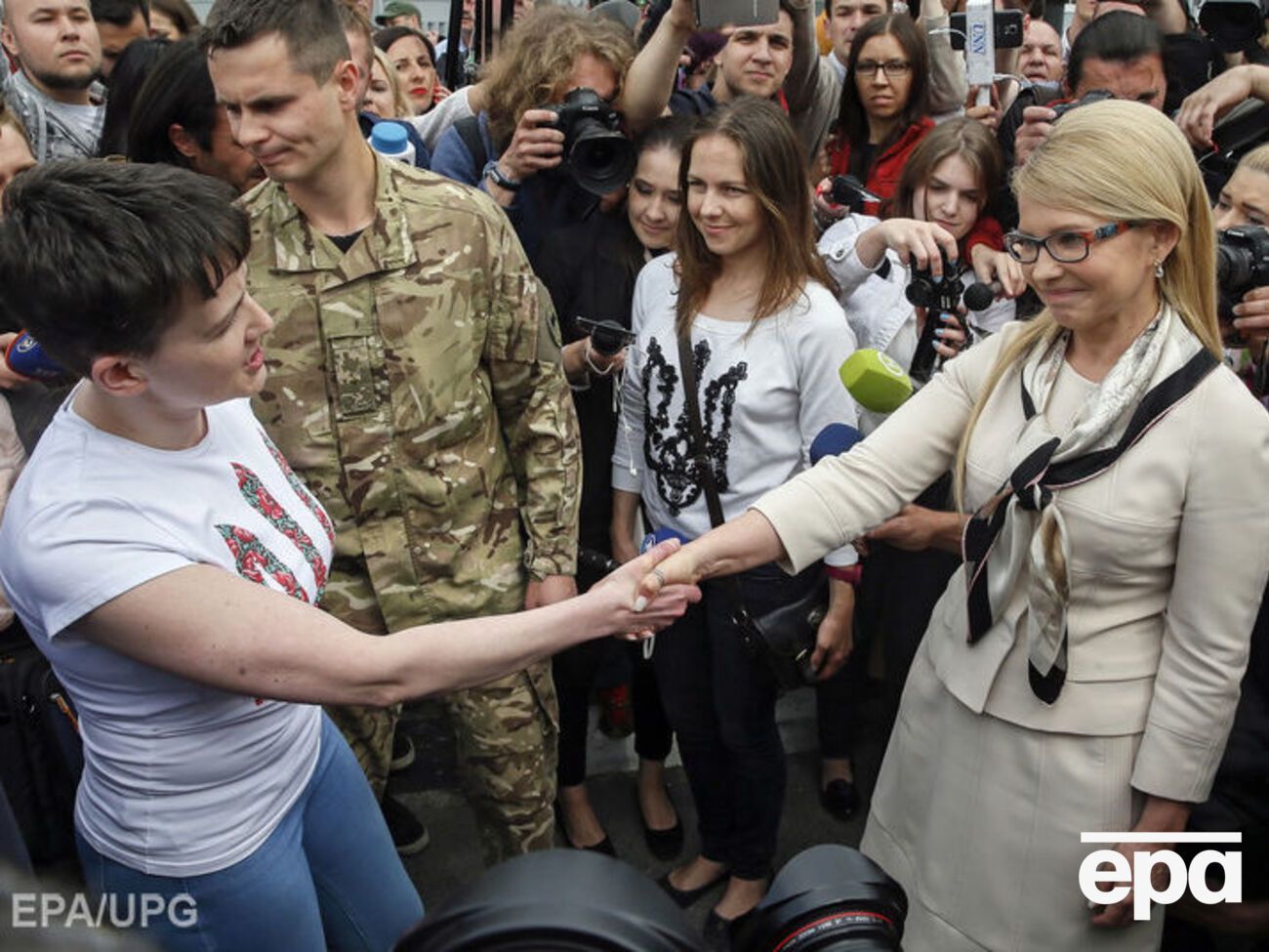 Савченко и Тимошенко разошлись во мнениях насчет переговоров с боевиками