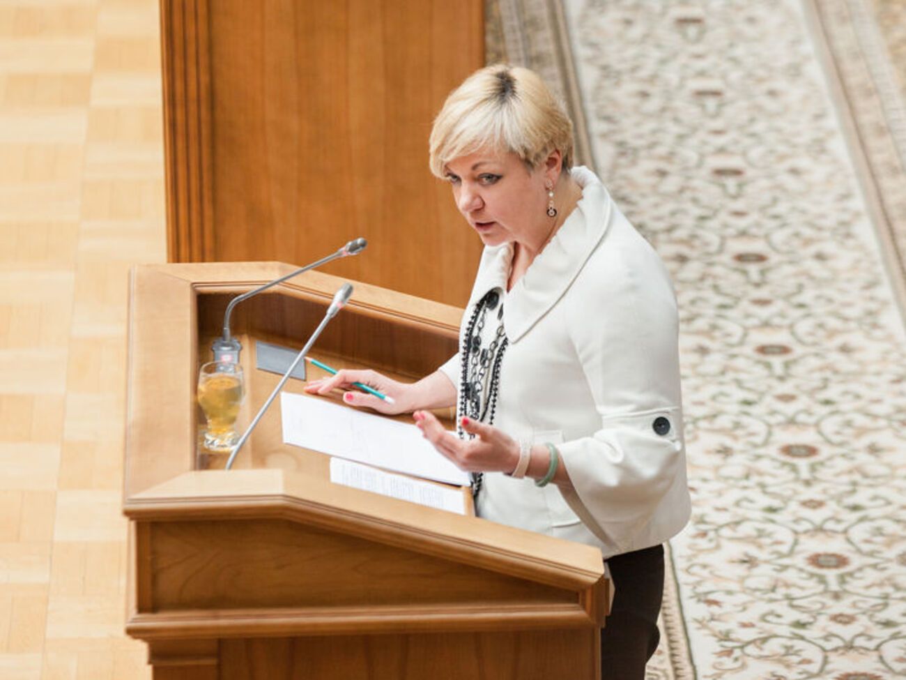 Гонтарева сообщила, что Украина может получить транш от МВФ в июле