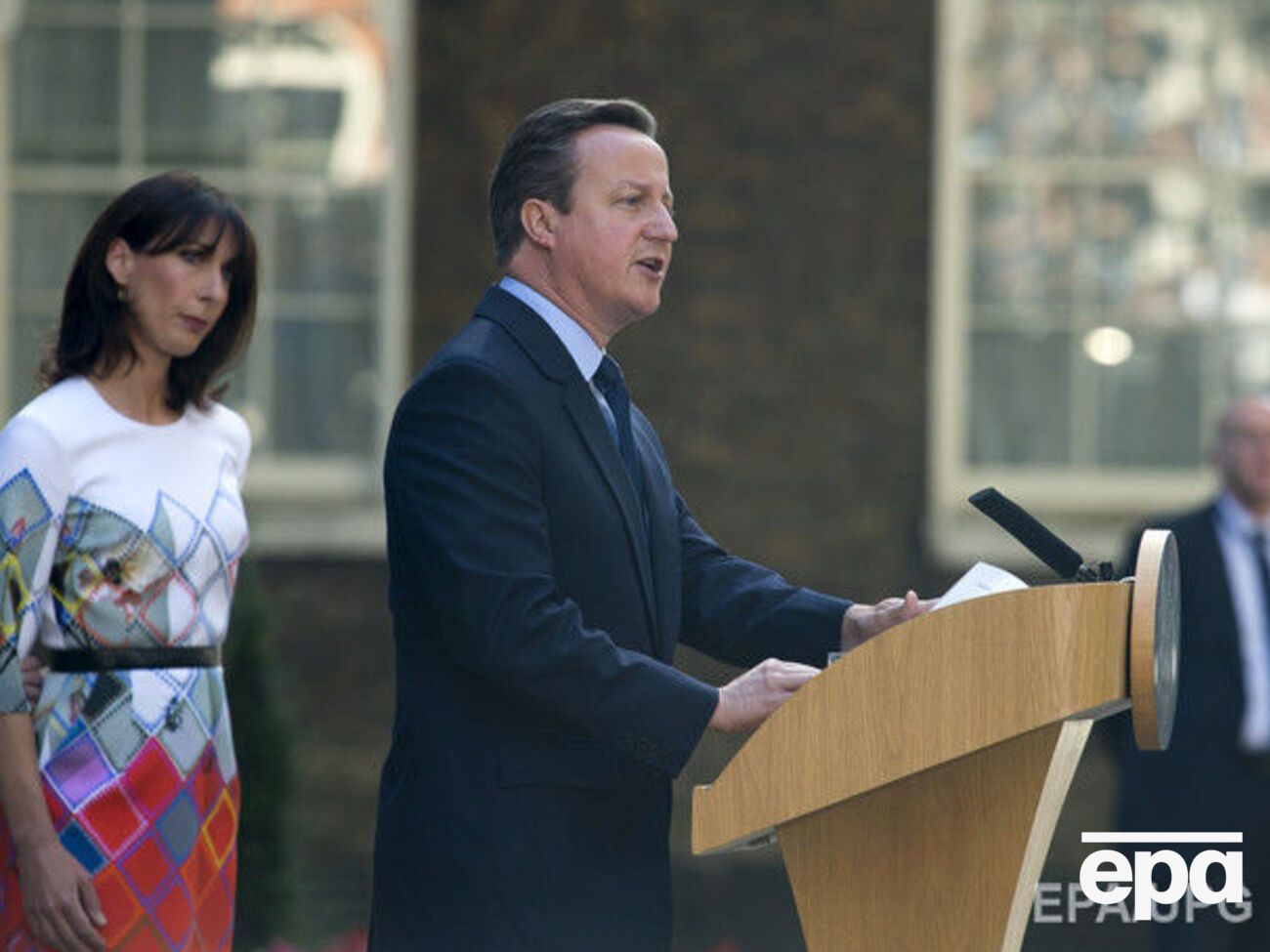 Кэмерон обратился к гражданам после оглашения результатов референдума