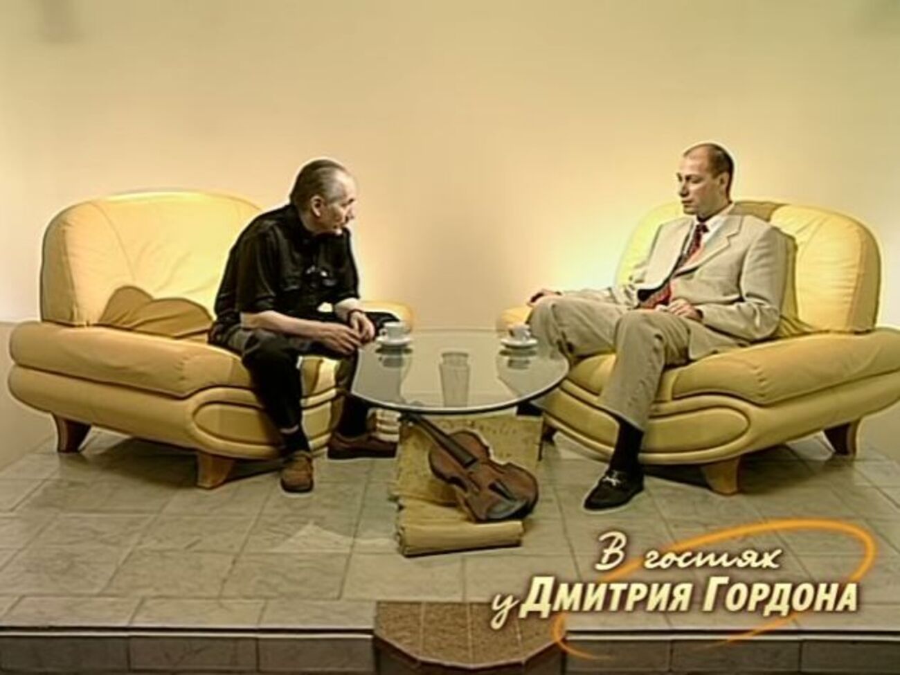 Эдуард Ханок: Прежняя Пугачева из любого г... делала конфетку, а сейчас все обсуждают, трахает ее Филипп или он "голубой"