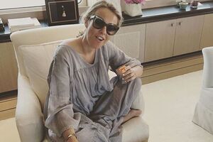 Собчак: И не надо мне писать, что до свадьбы могло ничего и не быть, и его прельстил невероятный интеллект 13-летней девушки