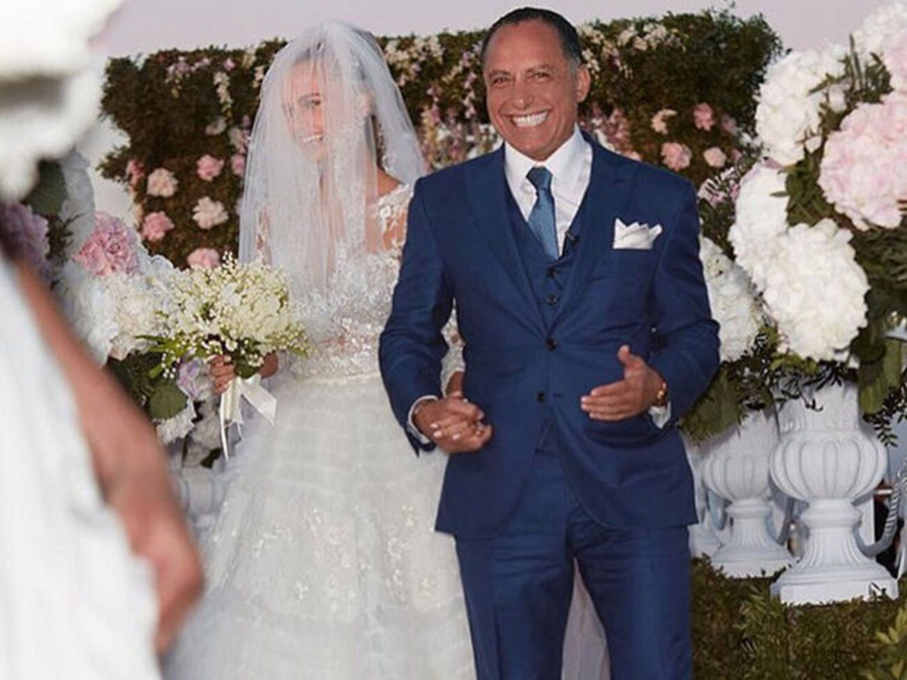 Невеста младше жениха на 36 лет