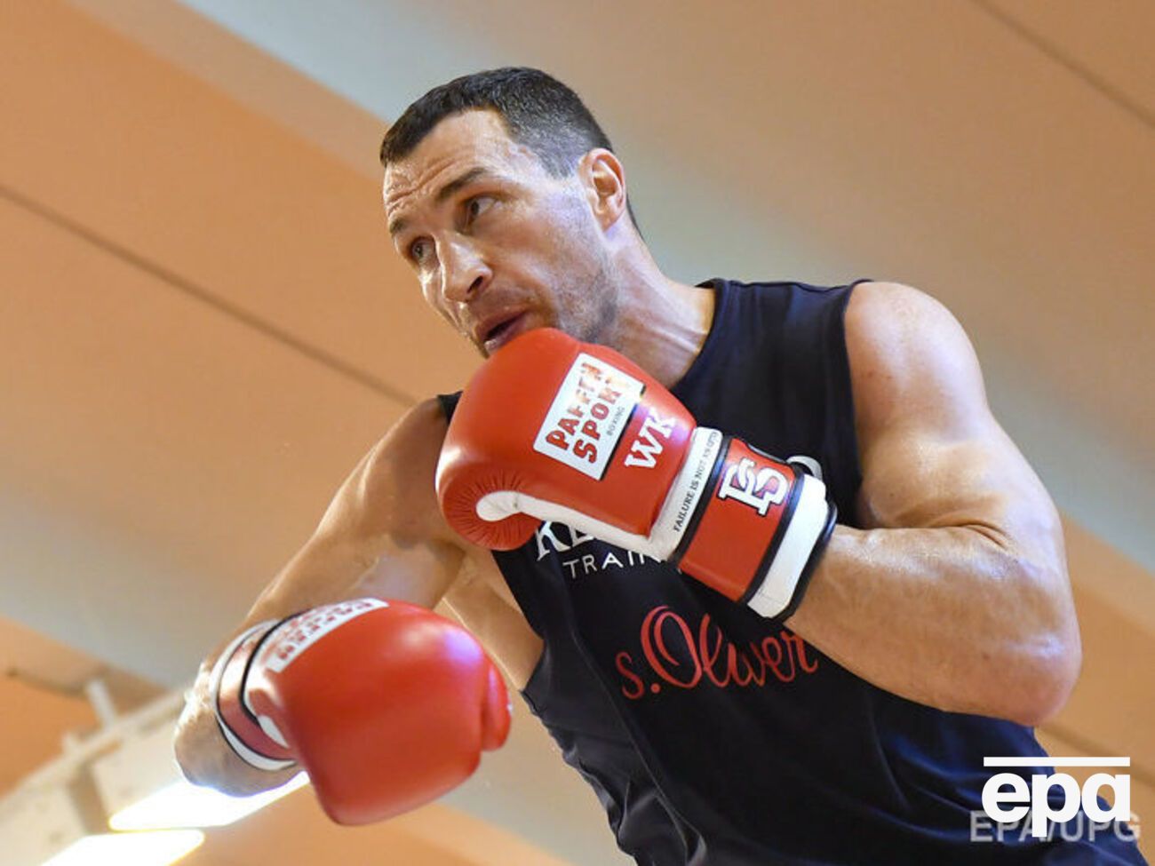 Кличко разочарован переносом боя против Фьюри