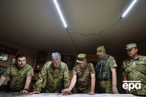 Порошенко посетил позиции сил АТО на передовой