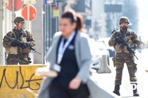 Полиция Бельгии находится в состоянии полной боевой готовности в связи с угрозой терроризма