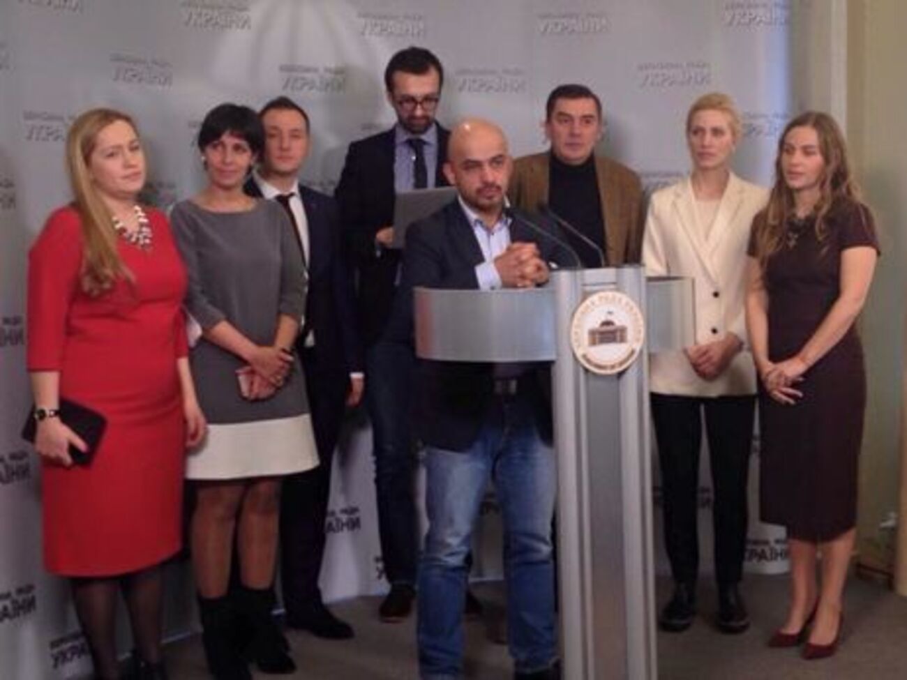 Ряд нардепов планирует создать новую политическую партию