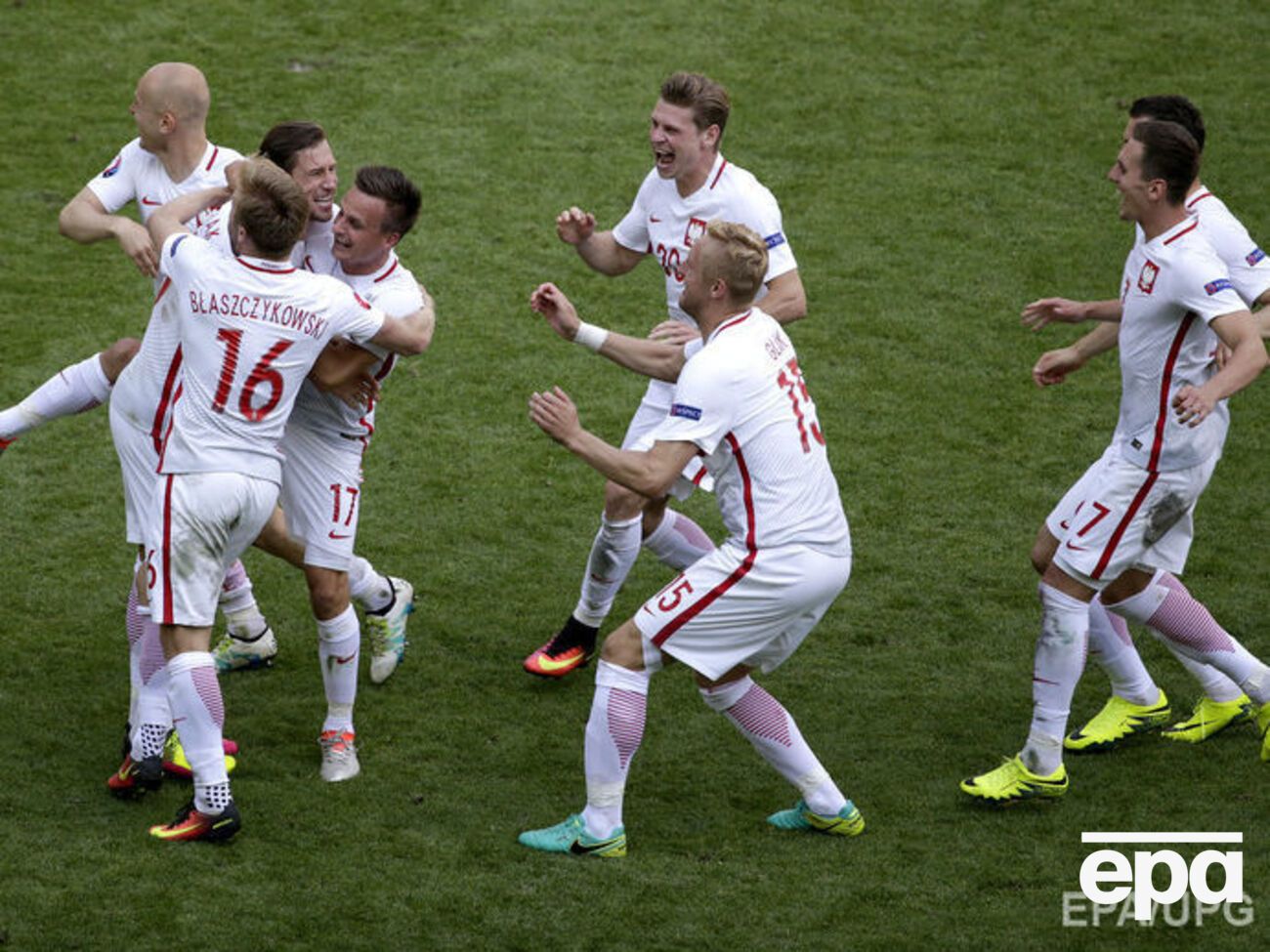 Польша сыграет в четвертьфинале Евро 2016