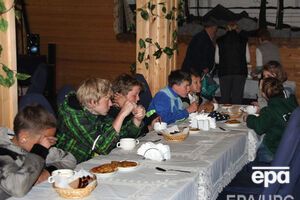 Ребенок сообщил фельдшеру, что на озере перевернулись лодки с детьми, но медик сочла это розыгрышем