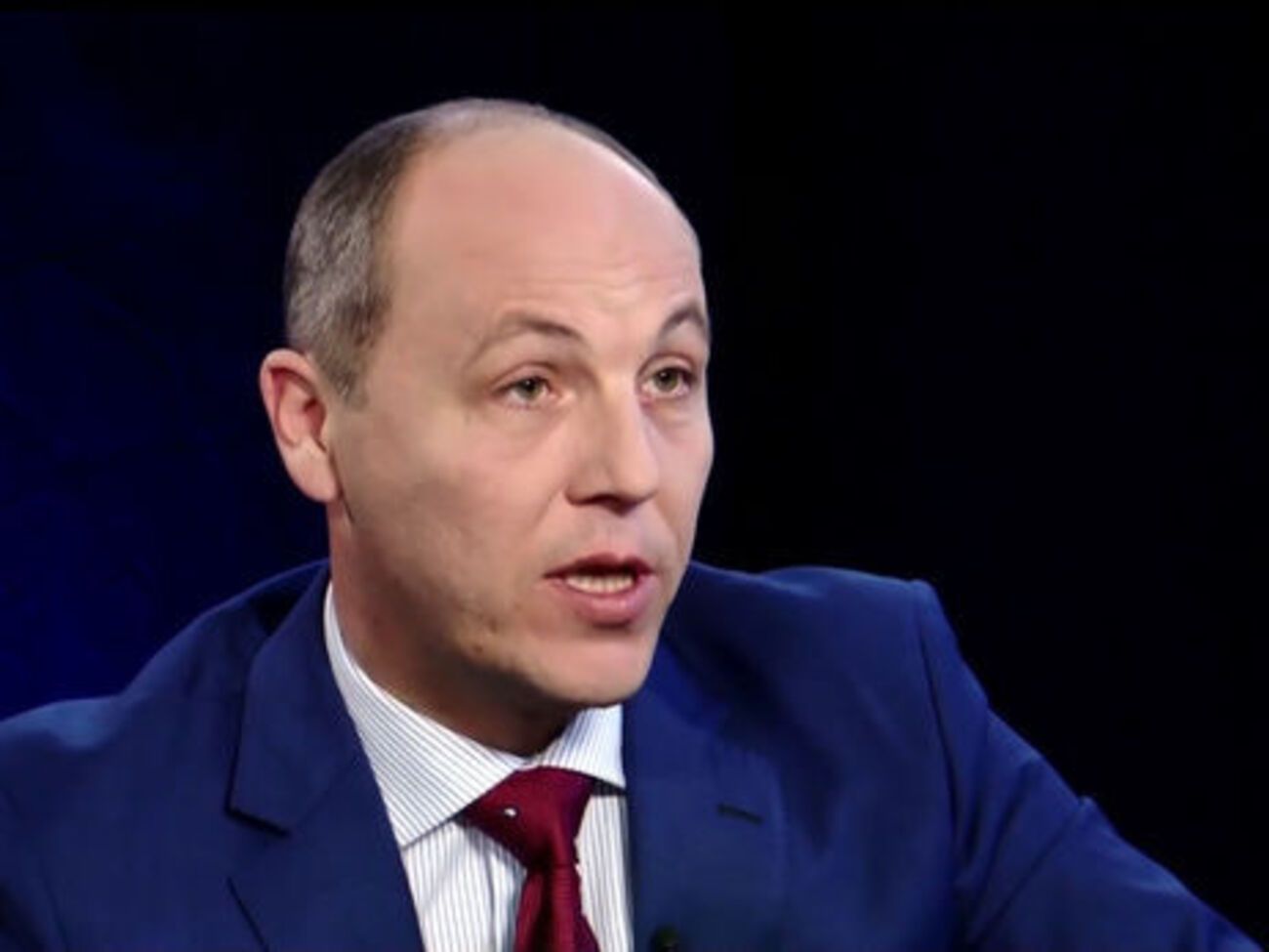 Парубий: Пока мы не увидим долговременного прекращения огня, трудно вести дискуссию о выполнении следующих пунктов Минских соглашений