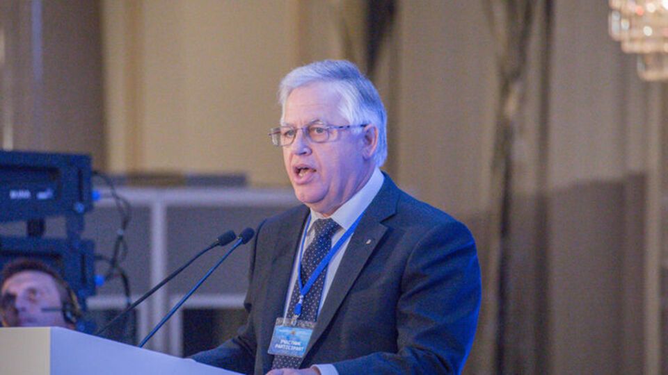 В "Газете.Ru" уверены, что исключение из списка невъездных четырех фамилий, в том числе и Симоненко, связано с законом "ДНР" о национализации украинского имущества