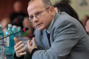 Умланд: Общественность Франции не относится к России с большой симпатией