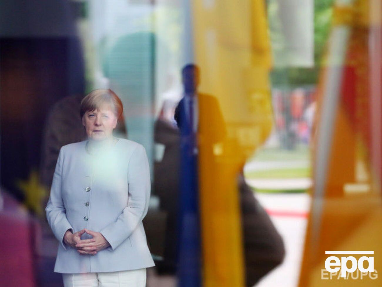 Проведение выборов на Донбассе в ближайшее время невозможно, заявила Меркель