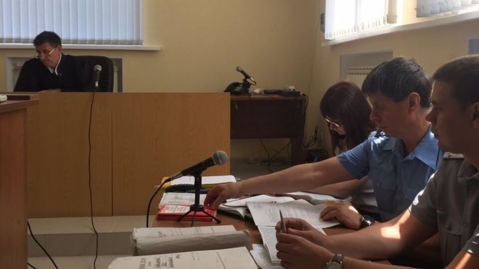 Суд отказался досрочно освободить Олега Навального