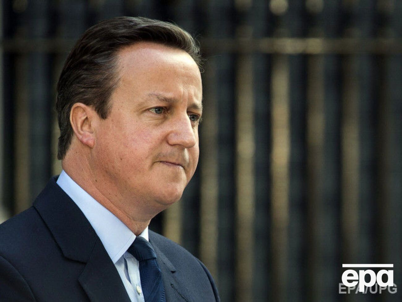 Кэмерон сегодня провел первое заседание правительства после референдума