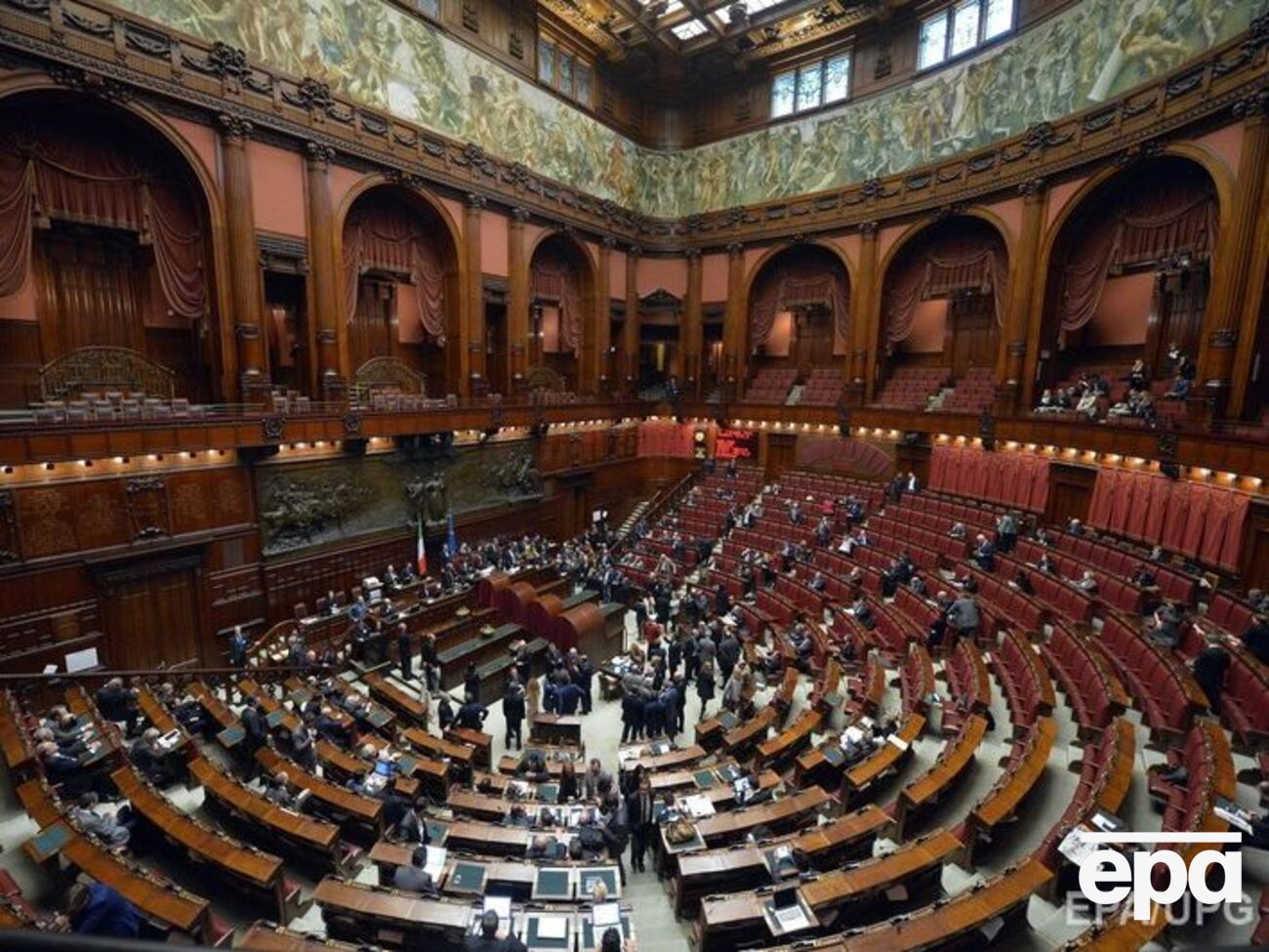 Сенат Италии отказался поддержать резолюции об отмене антироссийских санкций