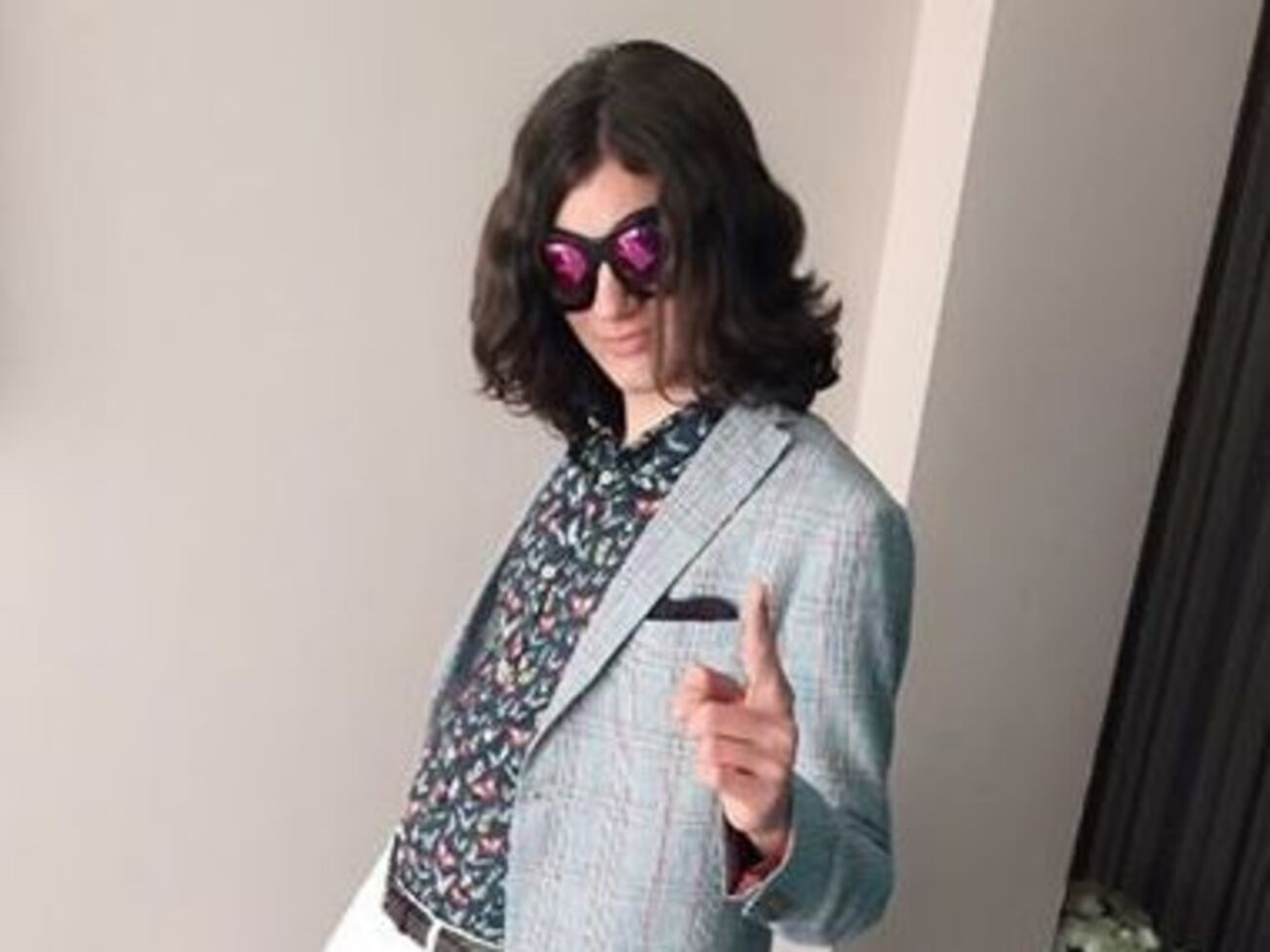 Сын Билык освоил игру на ударных