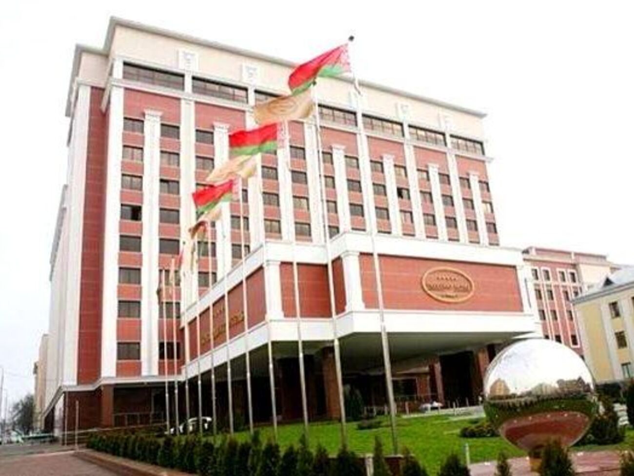 В Минске проходит очередная встреча трехсторонней контактной группы