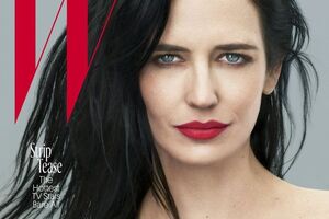 Номер WMagazine с Евой Грин на обложке выйдет в августе
