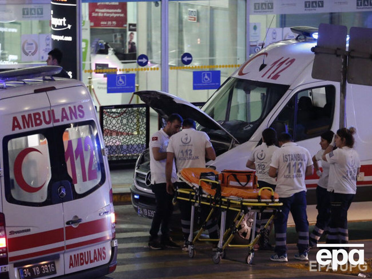 Жертвами теракта в Стамбуле стали 10 человек