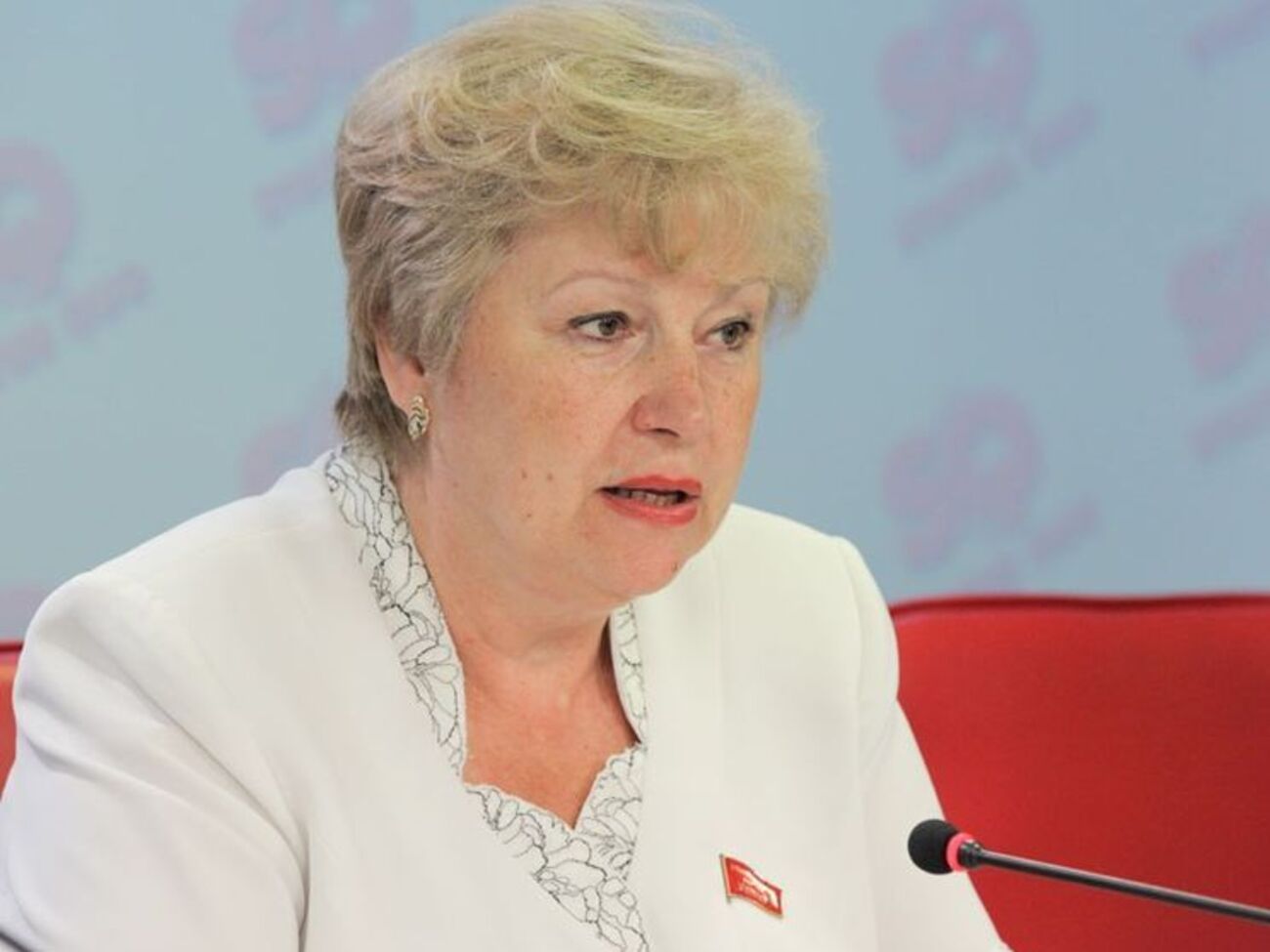 У Александровской провели обыск, предъявили подозрение и задержали