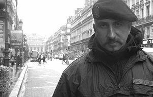 Слипак пел в Париже и воевал на Донбассе