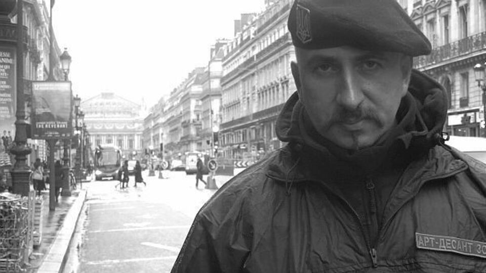 Слипак пел в Париже и воевал на Донбассе