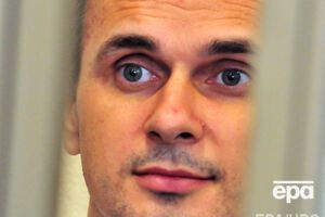 Сенцова не навещал консул