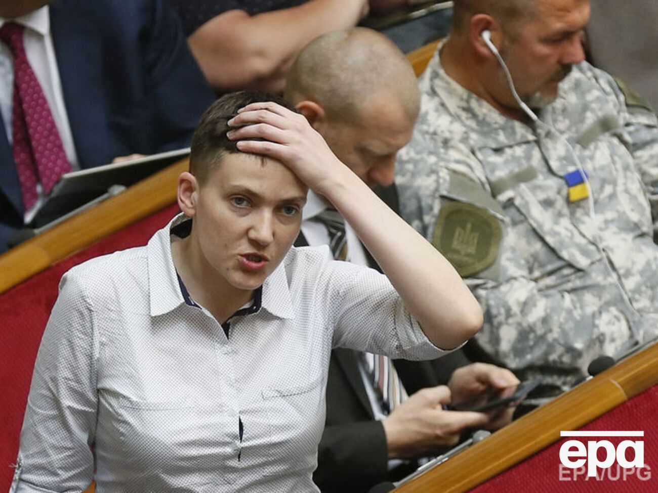 Надежда Савченко:&nbsp;Невозможно вычитать закон объемом 200 страниц с 12 ночи до 6 утра