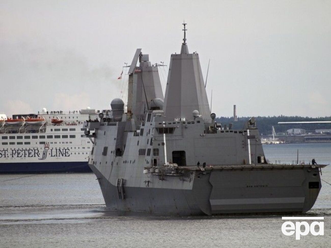 В Таллинн прибыли корабли НАТО