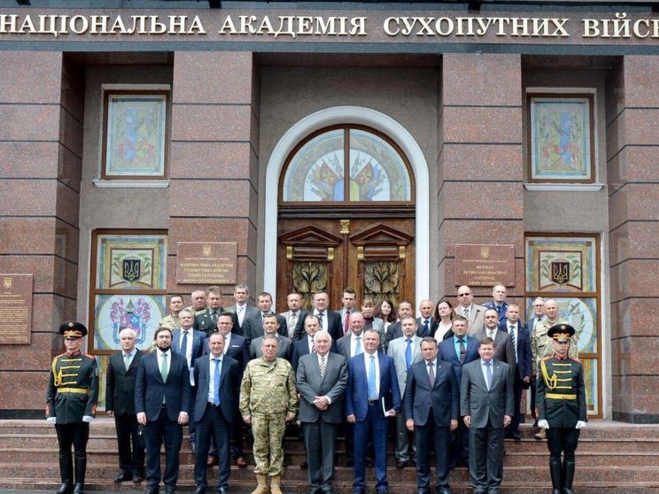 Участие в мероприятии приняли члены делегации Международного секретариата НАТО