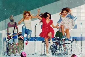 Serebro сняли клип на песню Серябкиной и Фадеева