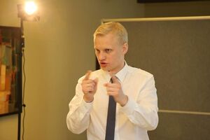 Шабунин: Все боятся посадки Онищенко, потому что он сразу сказал: "Если я сяду, я все про всех расскажу, буду новым Ходорковским в Украине"