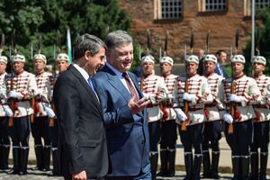 Порошенко и Плевнелиев проведут официальную встречу