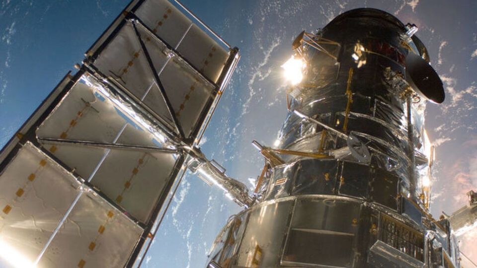 Сделанные телескопом Hubble снимки помогают ученым изучать галактики