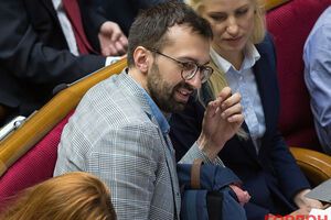 Лещенко: Онищенко – очень богатый человек, контролирующий не только свою карточку для голосования