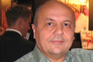 Суворов: Россиянам на кого-то равняться нужно, а на кого? Кроме Сталина, и выбрать-то некого