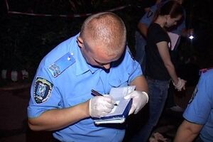 Полиция провела опрос свидетелей и составляет фоторобот подозреваемого