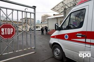В Москве погиб выбросившийся из окна поликлиники пенсионер