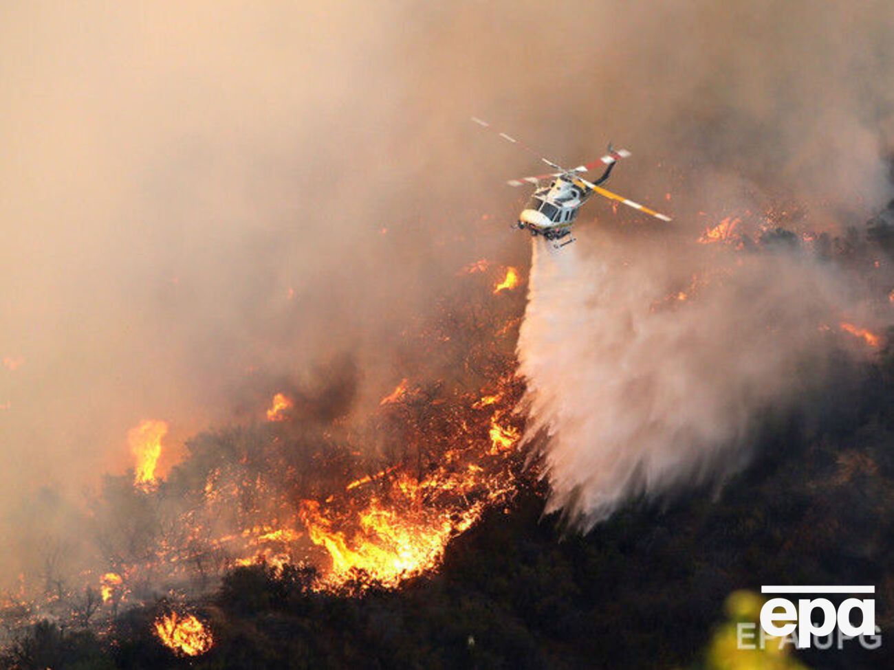 Жители Калифорнии страдают от масштабного пожара