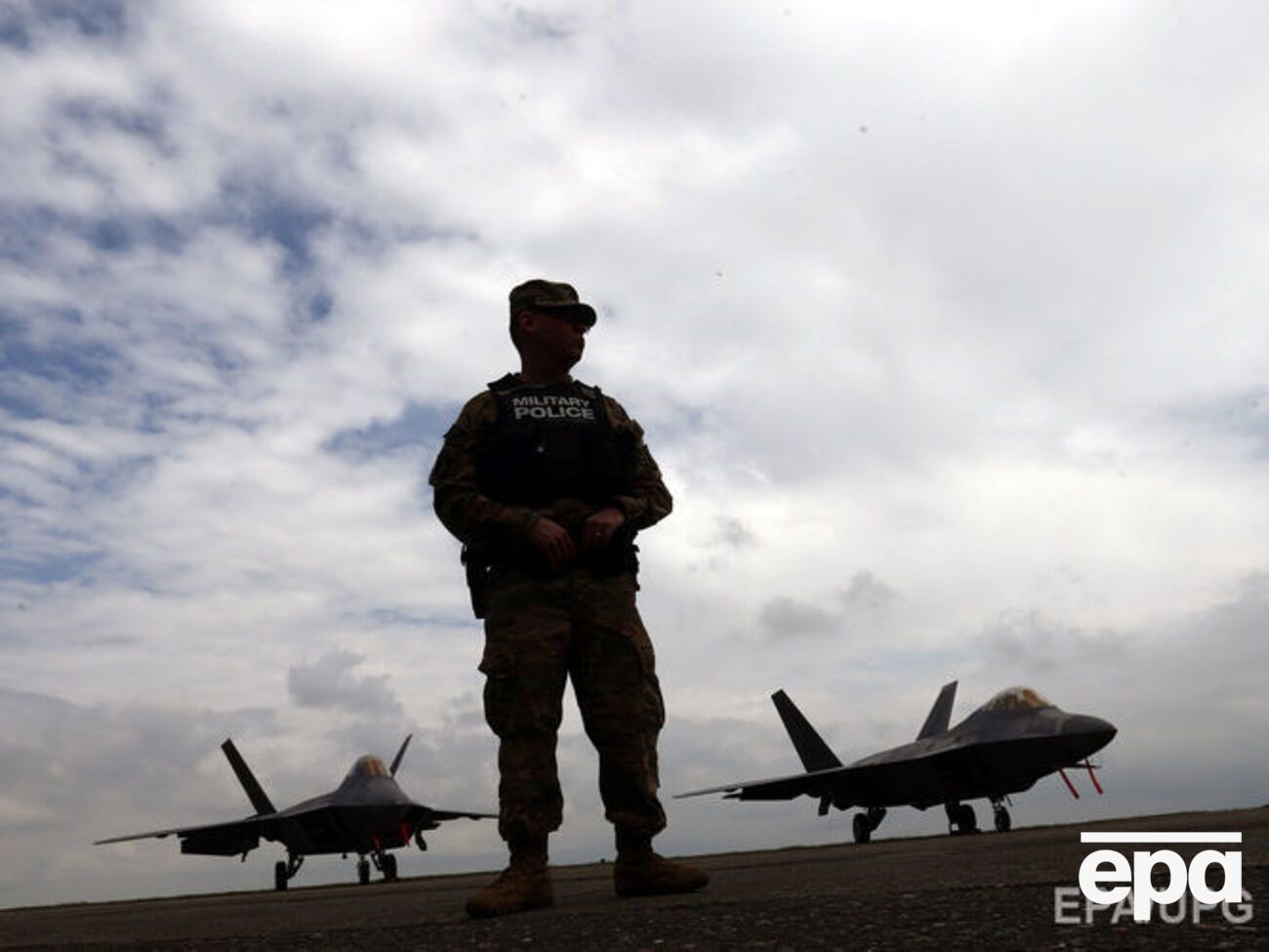 В России считают, что НАТО готовит плацдармы для глобального удара по ним