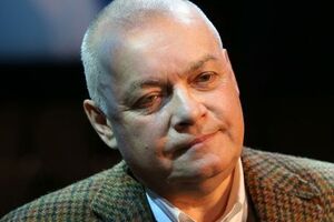 Дмитрий Киселев после сюжета о Крыме: Ну и вернемся в Россию