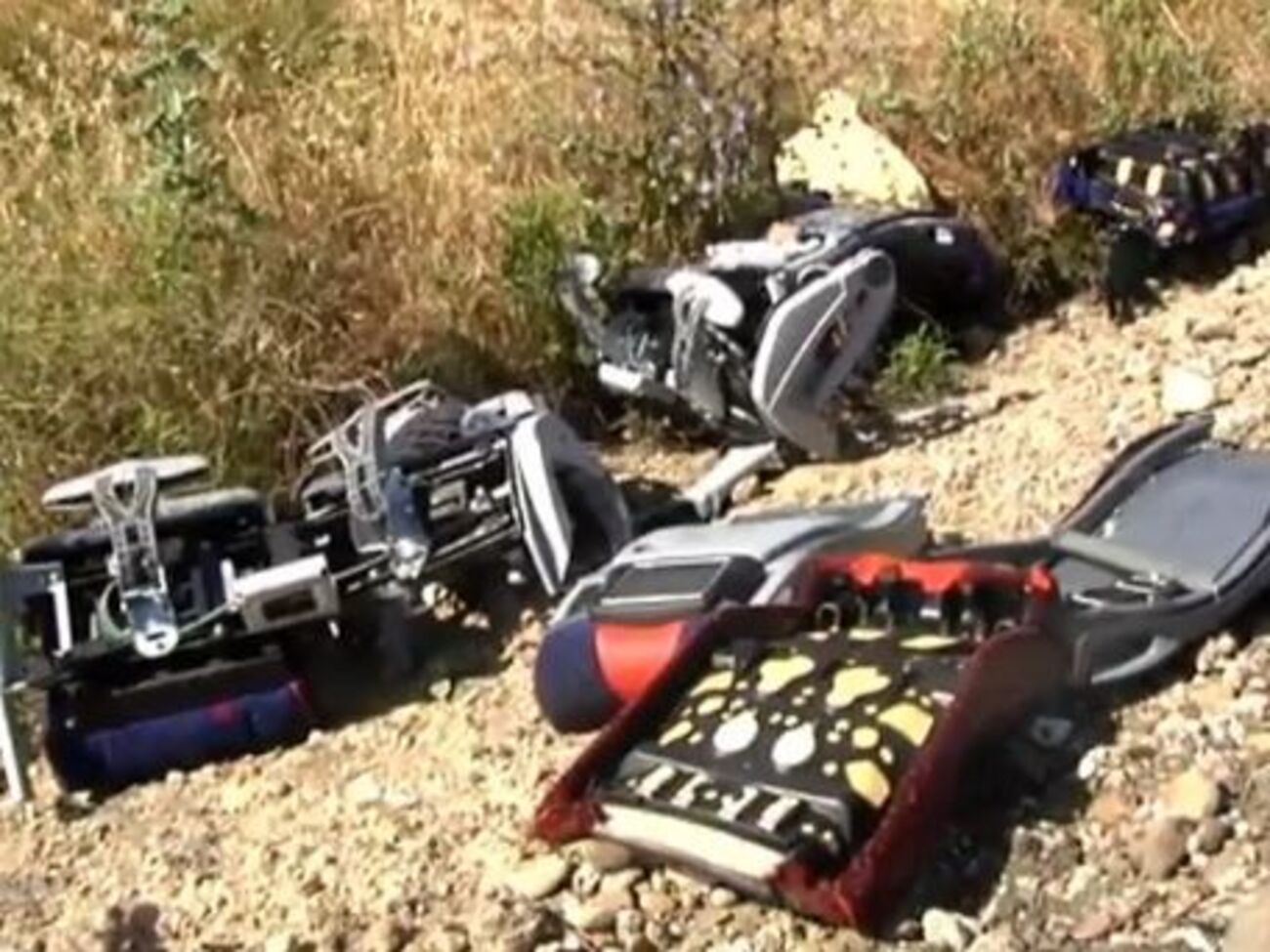 В автобусе находились пассажиры разных стран: 31 марокканец, 16 испанцев, а также колумбиец, эквадорец и американец