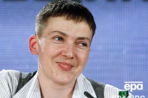 По словам зрителей концерта группы "Океан Ельзи", Вакарчук посвятил Савченко песню
