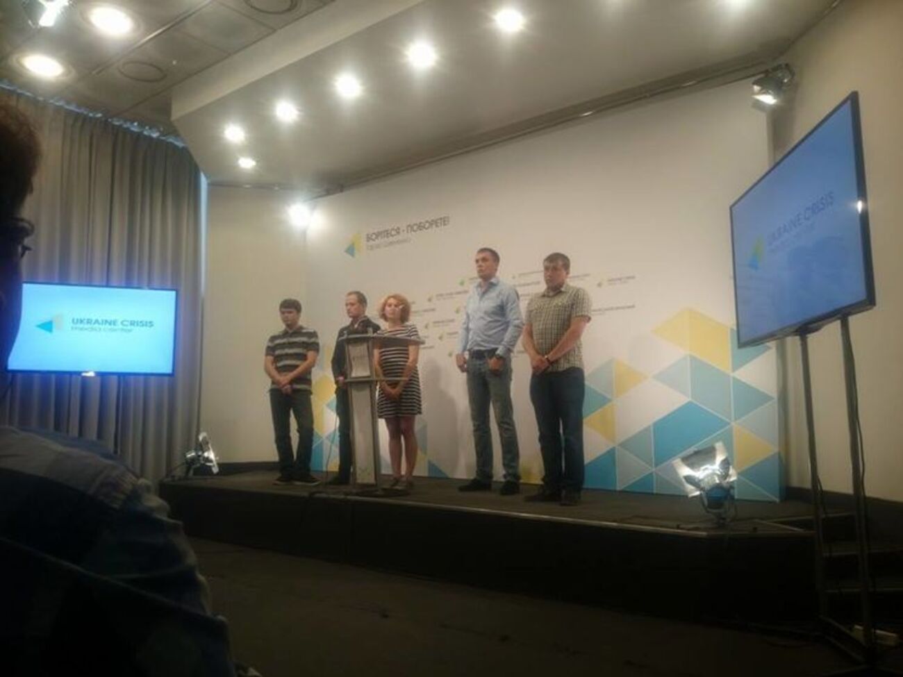 Активисты Автомайдана, "Народного тыла" и "Комбат.уа" заявили о провале аттестации полиции