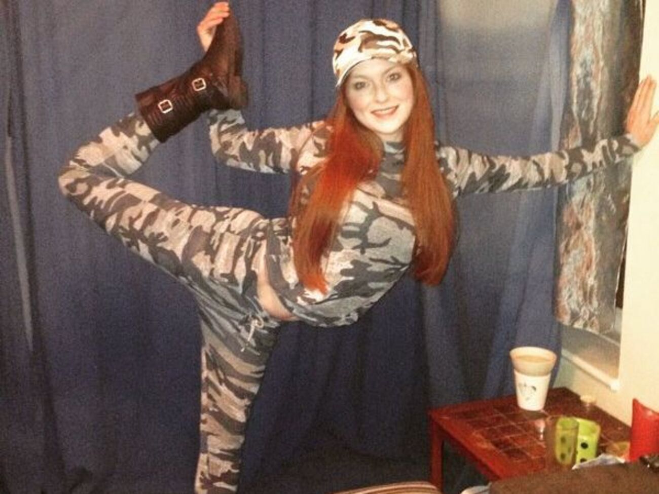 Гиллан&nbsp;снималась в порно под псевдонимом Софи О'Брайен